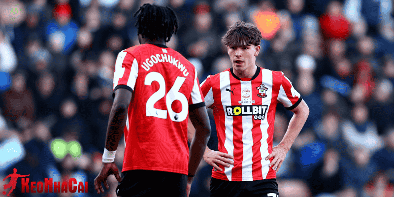 Southampton đã chính thức xuống hạng từ đầu tháng 4 sau trận thua Tottenham