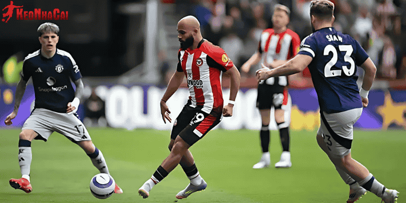 Brentford có lợi thế sân nhà và sự gắn kết tốt hơn