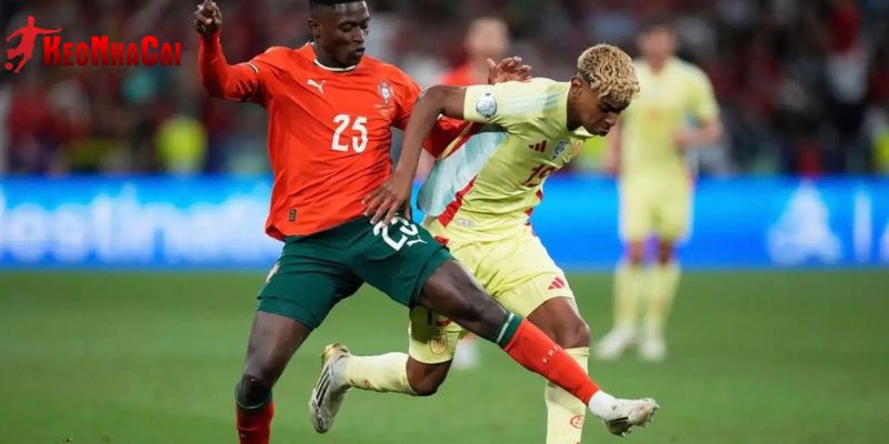 Nuno Mendes thể hiện phẩm chất ngôi sao